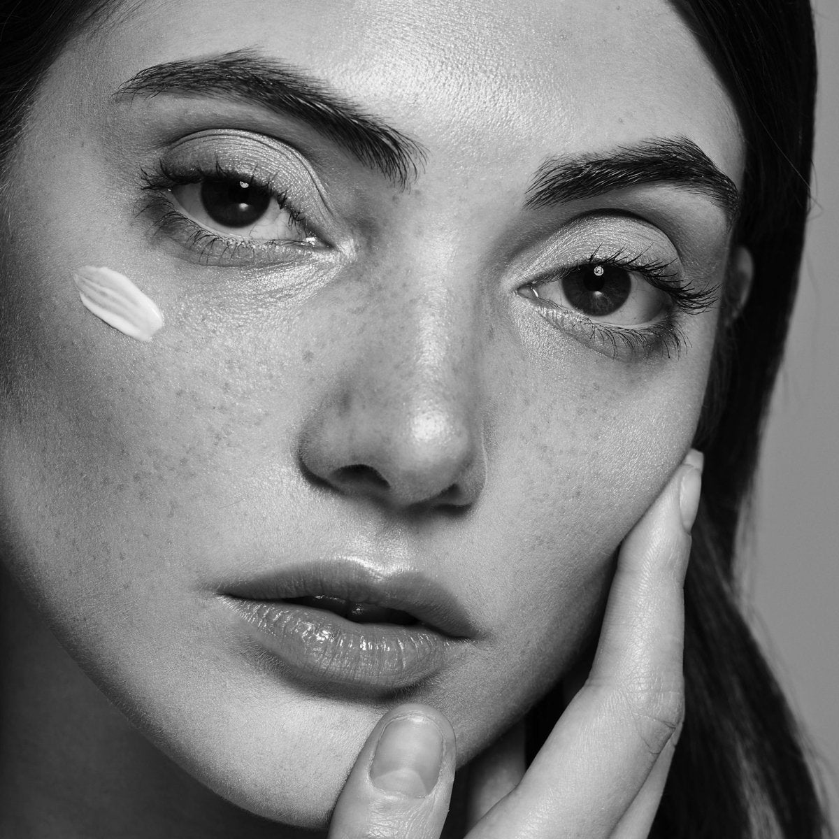 ILLUMIntense Serum - QMS Medicosmetics